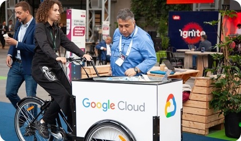 Popcorn/ice cream cart